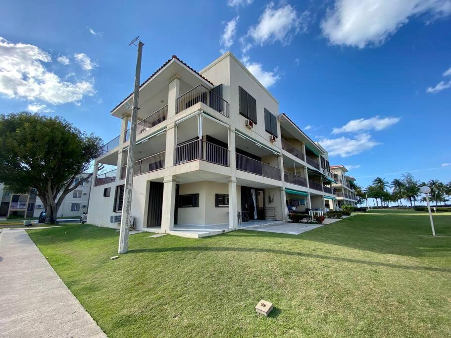 Entire Beach Apartment With View To El Yunque National Rain Forest Río Grande Exterior foto